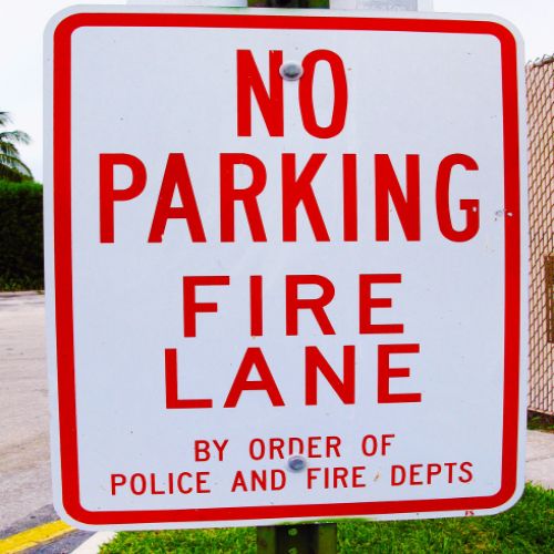 no parking fire lane signs